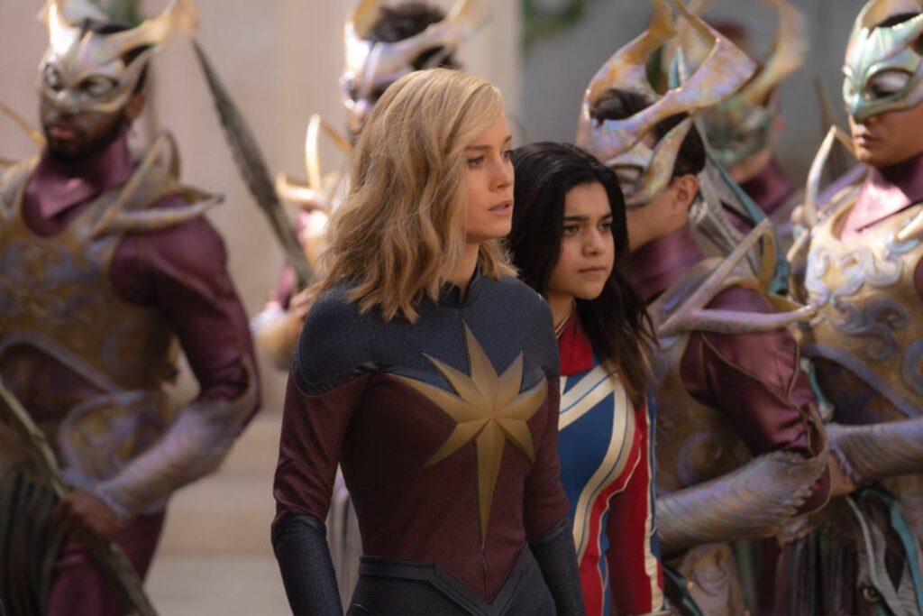 Primer clip revela  poderes entre Carol Danvers y Kamala Khan