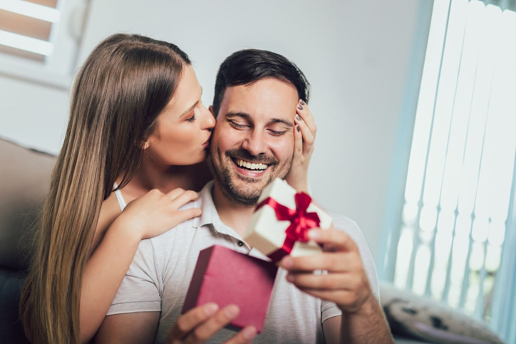 Regalos para Hombre: Guía Definitiva para Sorprender en 2024